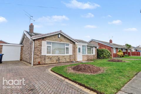 2 bedroom detached bungalow for sale, Tranmoor Avenue, Bessacarr, Doncaster