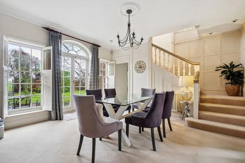 undefined, Pembroke Road, Northwood HA6