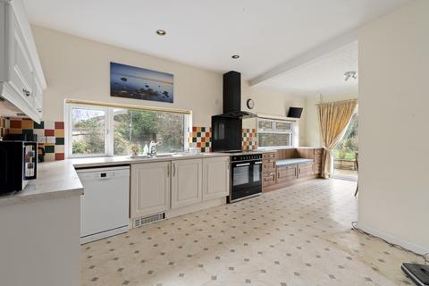 4 bedroom detached house for sale, Greenaway Lane, Warsash SO31
