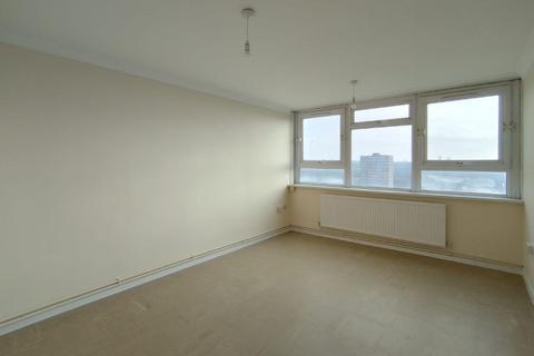 1 bedroom flat for sale, 58 Sheringham Tower, Baird Avenue, Southall, Middlesex, UB1 3NE