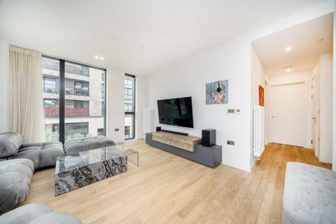 2 bedroom flat for sale, West Bradbury Yard, Brentford TW8