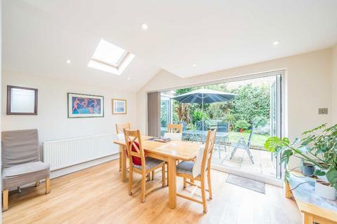 undefined, Church Road, Teddington TW11