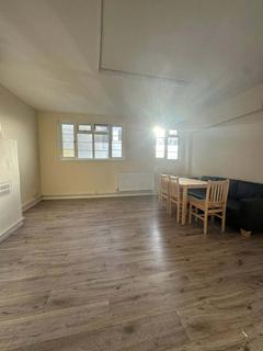 2 bedroom flat to rent, Bigland Street, London E1