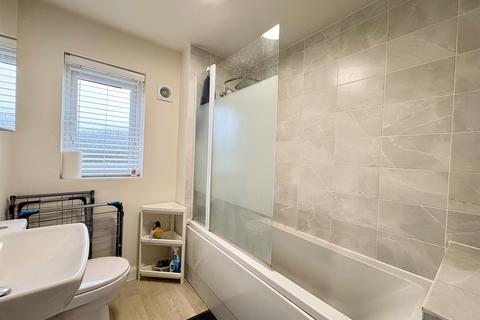 undefined, Higgs Close, Overstone, Northampton