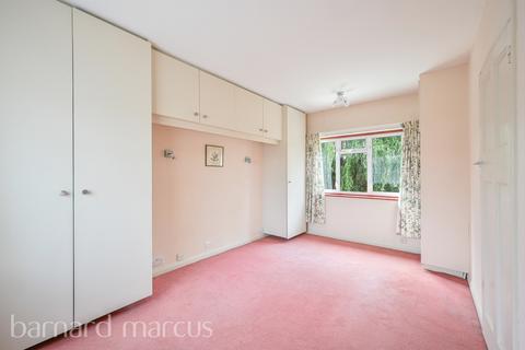 undefined, Garth Road, Morden