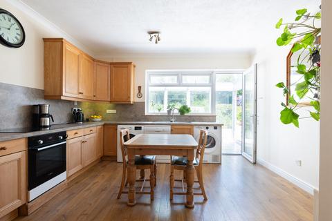 5 bedroom detached bungalow for sale, Delightful detached home in a sought after location, Perranwell Station