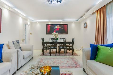 2 bedroom flat for sale, Dyke Road, Brighton, BN1