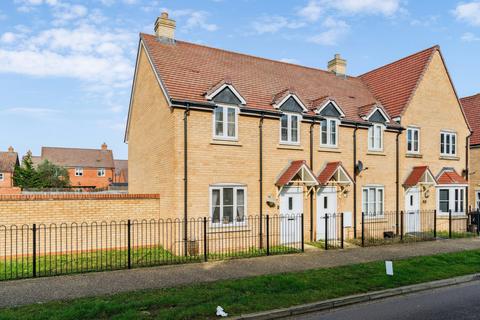 3 bedroom end of terrace house for sale, Sanger Avenue, Biggleswade SG18