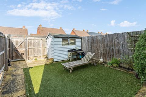 3 bedroom end of terrace house for sale, Sanger Avenue, Biggleswade SG18