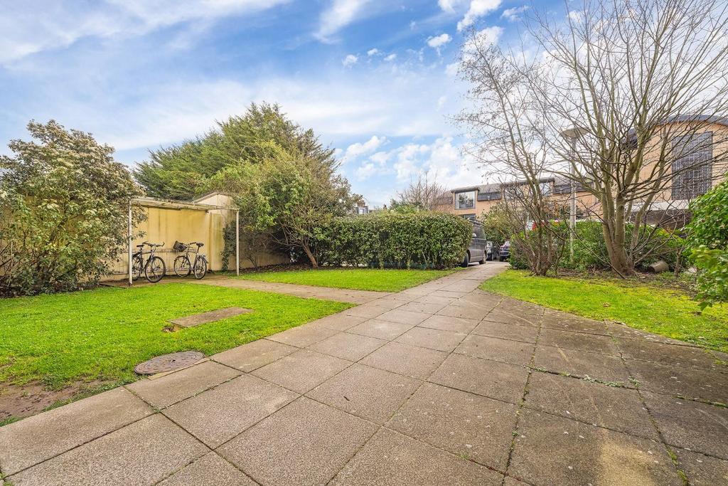 Communal Garden.JPG