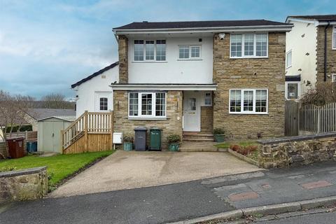 4 bedroom detached house for sale, Bradley Drive, Silsden,