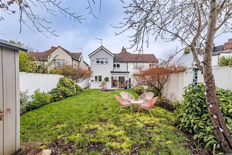 3 bedroom semi-detached house for sale, James Street, Epping