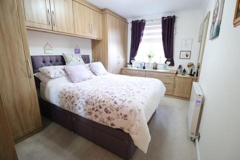 undefined, King Georges Close, Rayleigh, SS6