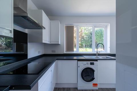 4 bedroom semi-detached house for sale, Gainsborough Gardens, Bath