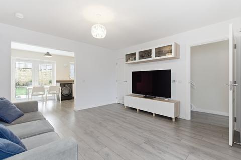 3 bedroom semi-detached house for sale, Hare Moss View, Whitburn