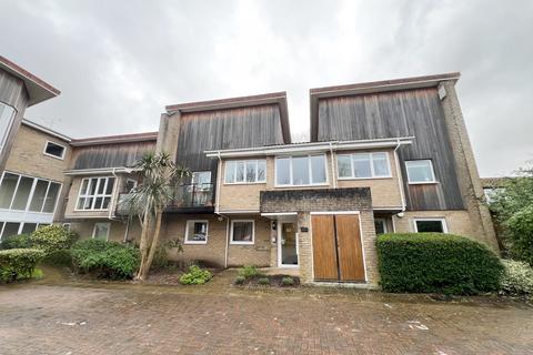 undefined, Regents Park Road, Southampton, SO15