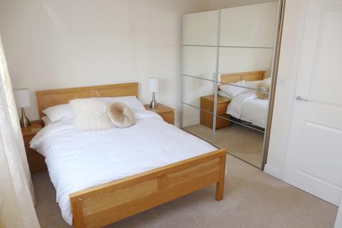 2 bedroom house to rent, Home Leas Close, BRISTOL