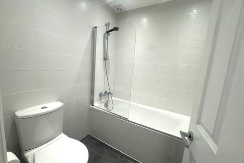 2 bedroom flat to rent, ANightingale Road, Southsea, PO5