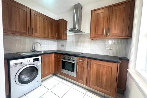 2 bedroom flat to rent, ANightingale Road, Southsea, PO5