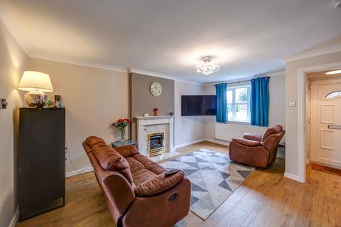 3 bedroom end of terrace house for sale, Fox Gardens, Lymm WA13