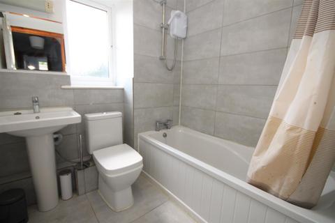 undefined, Hollow Close, Guildford