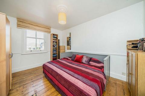 undefined, Walton Road, East Molesey KT8