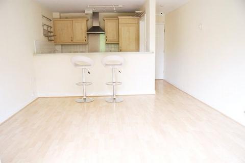 2 bedroom apartment to rent, Aigburth Vale, Aigburth, Liverpool, Merseyside, L17