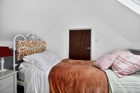 4 bedroom end of terrace house for sale, Catherine Way, Bath, BA1
