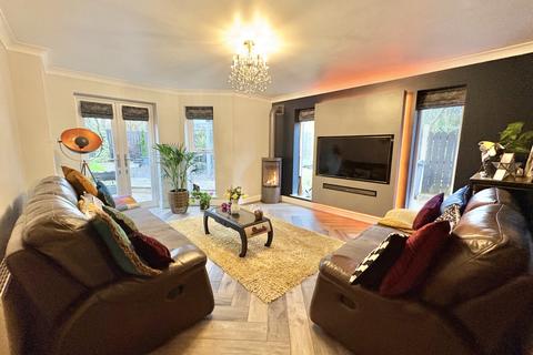 4 bedroom detached house for sale, Tarragon Drive, Bispham FY2