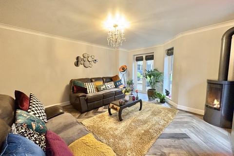 4 bedroom detached house for sale, Tarragon Drive, Bispham FY2
