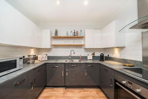 1 bedroom flat to rent, Sumner Road, London SE15