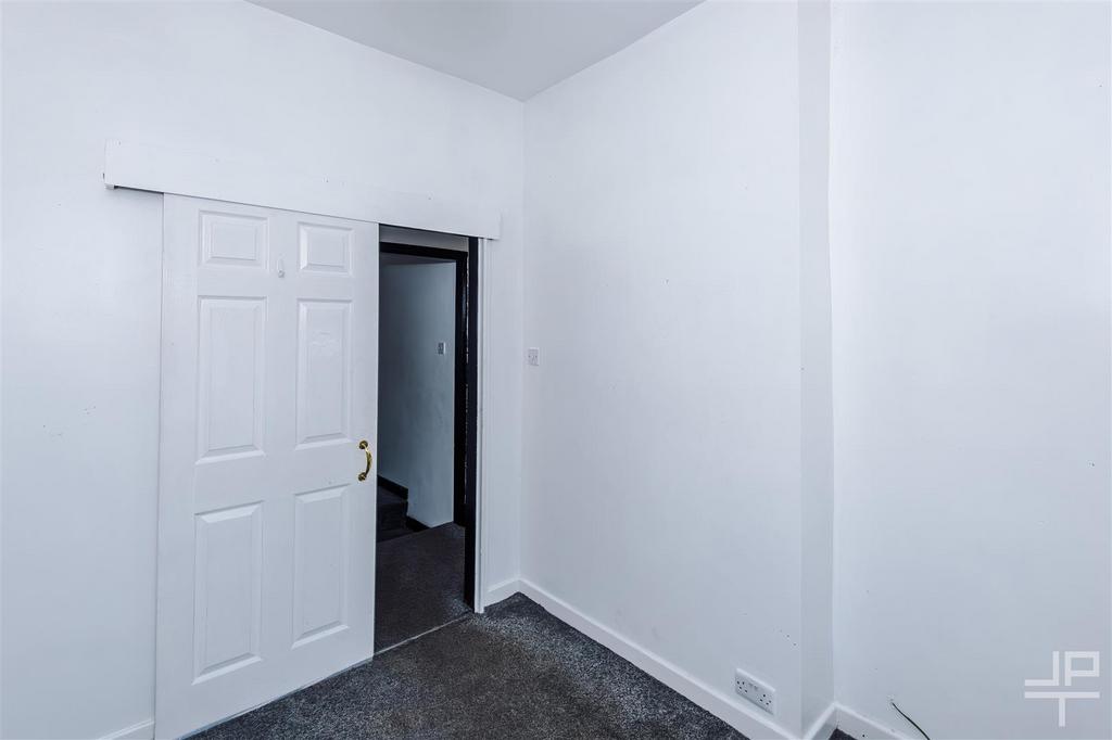 1bed 3.jpg