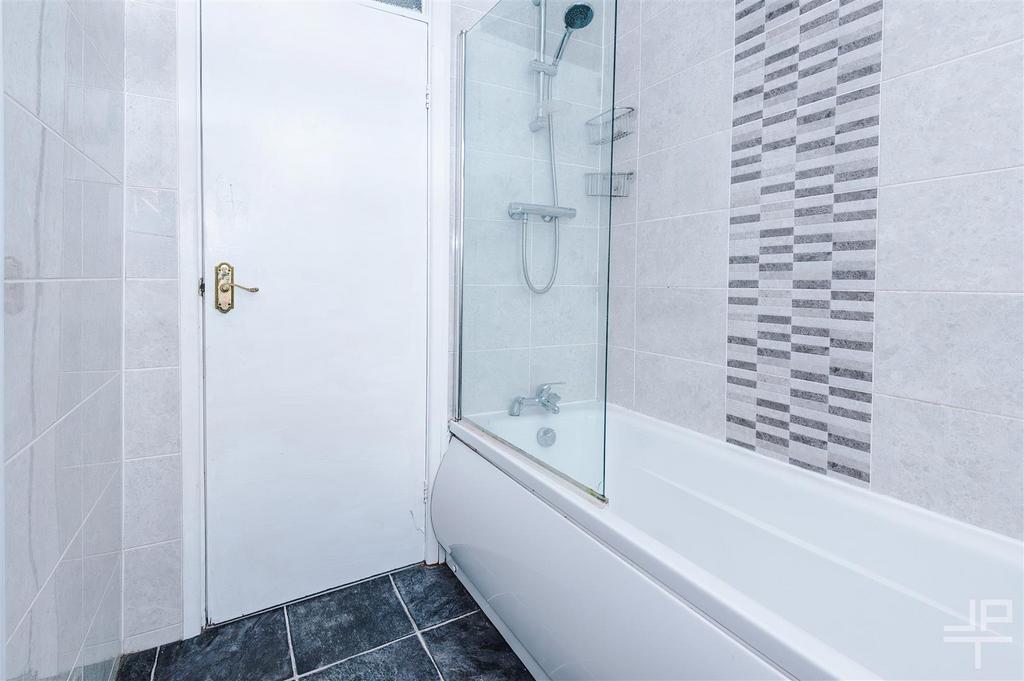 Bath1.jpg