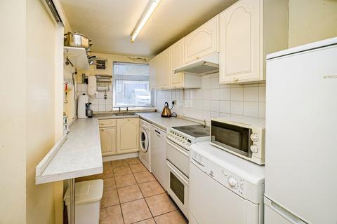 2 bedroom terraced house for sale, Hastoe Park, Aylesbury