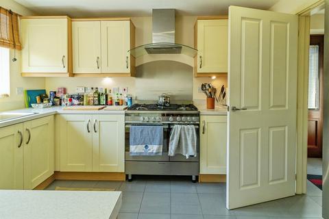 5 bedroom semi-detached house for sale, Poppy Avenue, Broughton, Milton Keynes