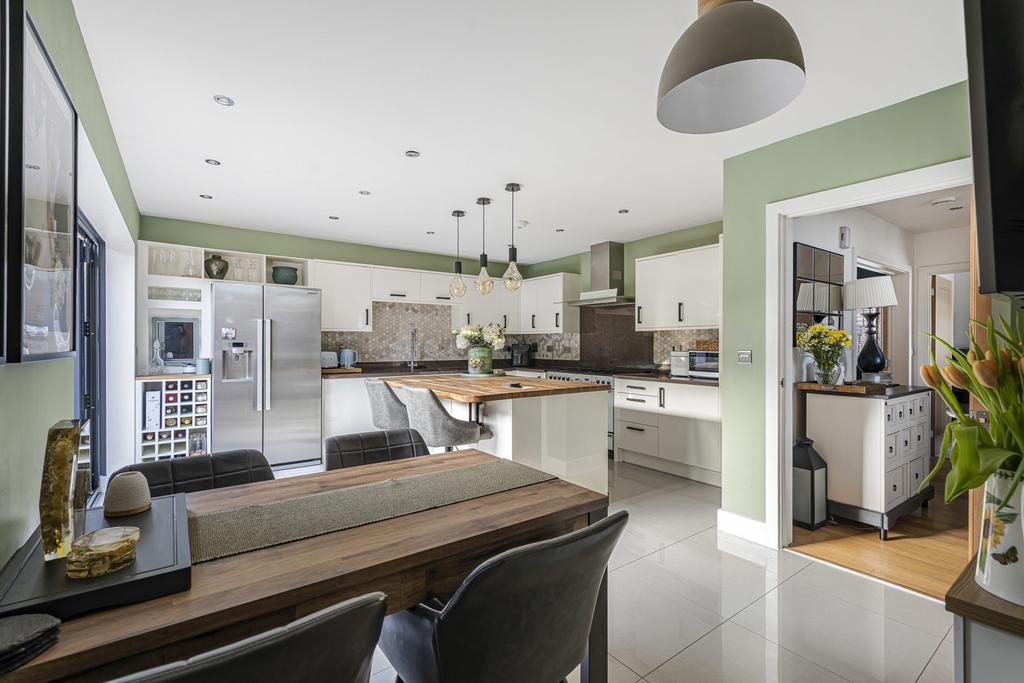 37 74459.jpg
