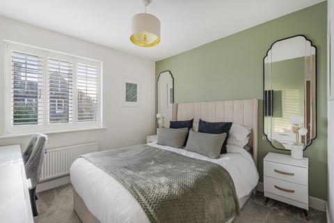 4 bedroom detached house for sale, Miller Drive, Four Marks, Hampshire, GU34