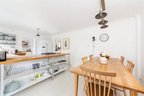 undefined, Mountsfield Close, Newport Pagnell, Buckinghamshire, MK16