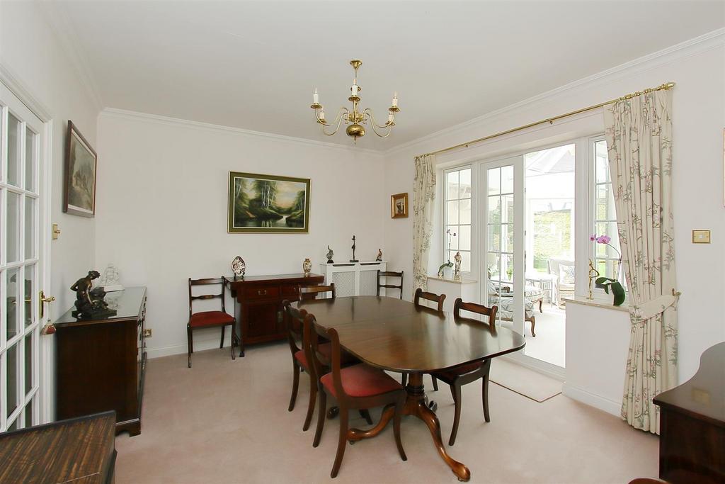 Peagreen lodge PH24.JPG