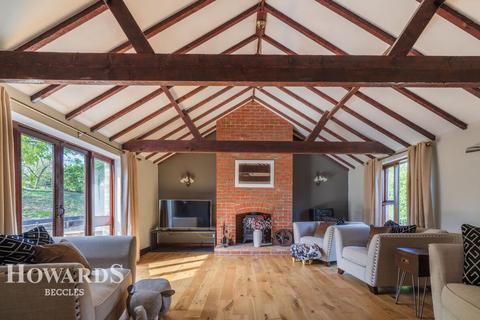 4 bedroom barn conversion for sale, Staithe Road, Burgh St Peter, Beccles