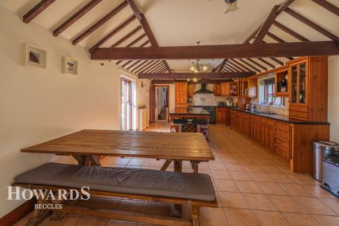 4 bedroom barn conversion for sale, Staithe Road, Burgh St Peter, Beccles
