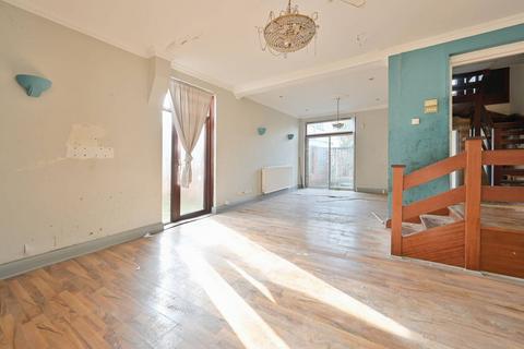 6 bedroom detached house for sale, Leabank Close, Harrow on the Hill, Harrow, HA1