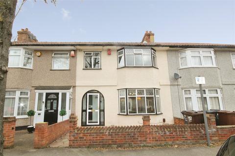 3 bedroom terraced house to rent, Kenneth Road, Chadwell Heath RM6