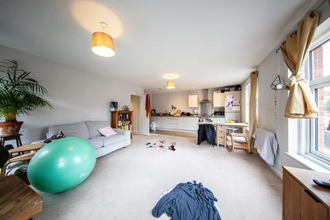 2 bedroom flat for sale, Stevenson Road, Ipswich IP1