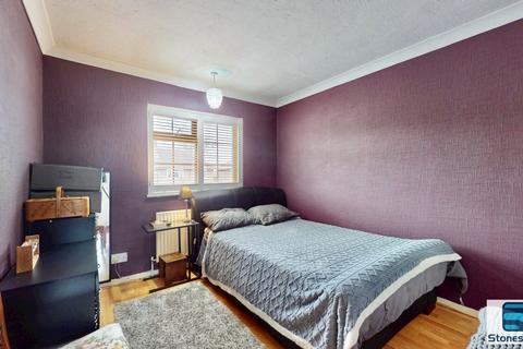 3 bedroom terraced house for sale, Blake Avenue, Barking, IG11