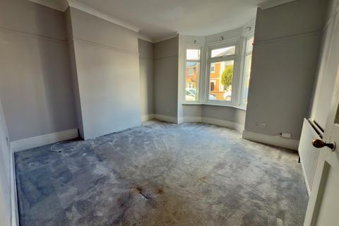 4 bedroom terraced house for sale, St. Andrews Road, Gosport