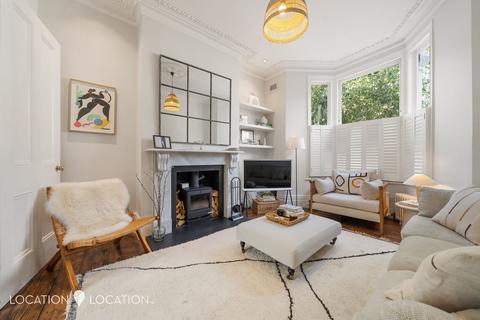 undefined, Barretts Grove, London, N16