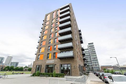 2 bedroom flat to rent, Boathouse Apartments, Poplar, London, E14