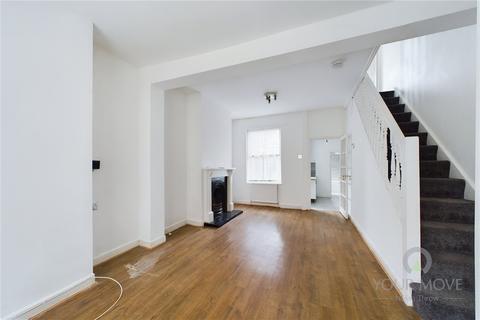 3 bedroom terraced house to rent, Spencer Street, Northampton NN5