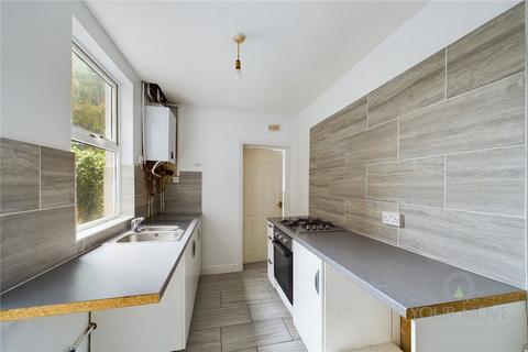 3 bedroom terraced house to rent, Spencer Street, Northampton NN5